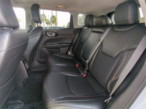 Certified 2022 Jeep Compass Trailhawk w/ Trailhawk Convenience Group image 15