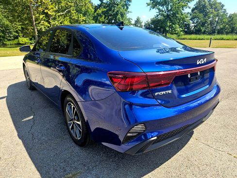 Used 2024 Kia Forte LXS w/ LXS Technology Package image 8
