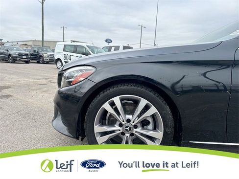 Used 2019 Mercedes-Benz C 300 Sedan image 23