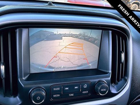 Used 2016 GMC Canyon SLT w/ Driver Alert Package image 15