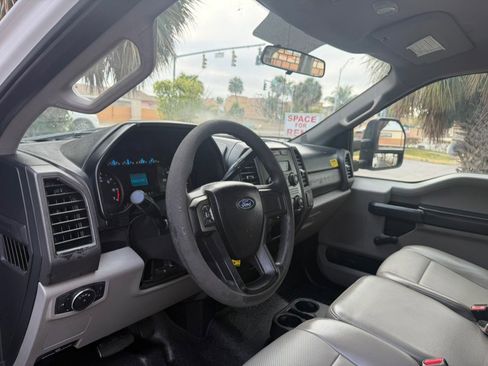 Used 2017 Ford F250 XL RWD image 19