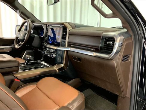 Used 2025 Ford F150 King Ranch w/ FX4 Off-Road Package AWD/4WD image 28