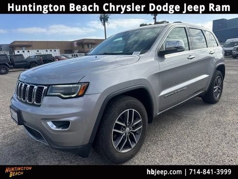 Used 2017 Jeep Grand Cherokee Limited w/ Luxury Group II RWD image 1