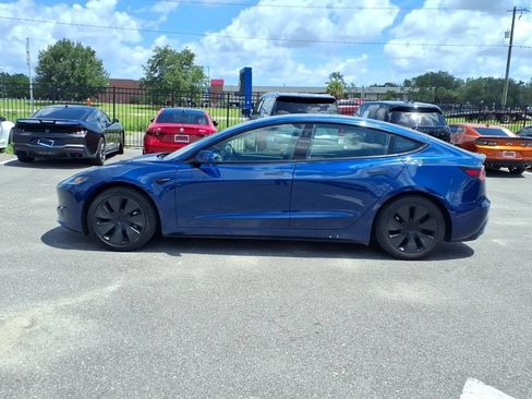 Used 2024 Tesla Model 3 Long Range RWD image 4