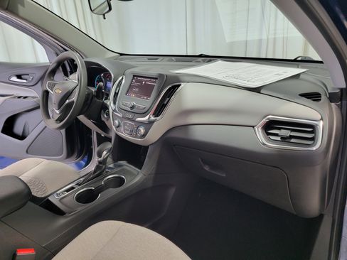 Certified 2022 Chevrolet Equinox LS w/ LS Convenience Package image 28