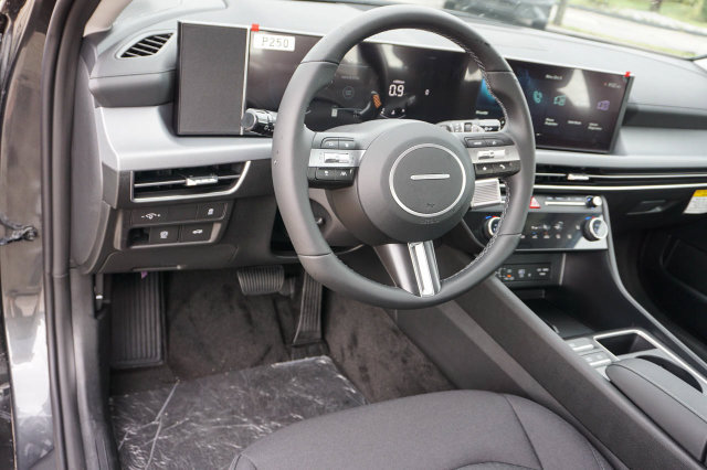 New 2026 Hyundai Sonata SEL FWD image 9