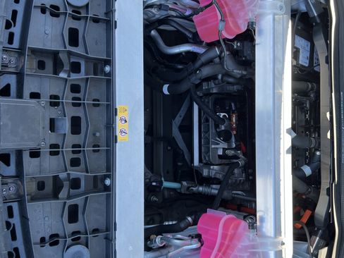 Used 2022 Mercedes-Benz EQS 450+ Sedan image 36