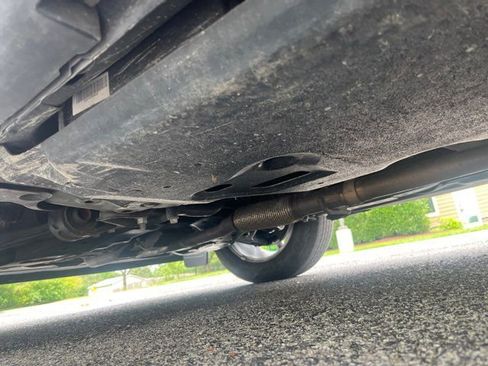 Used 2011 Ford Edge SE image 31