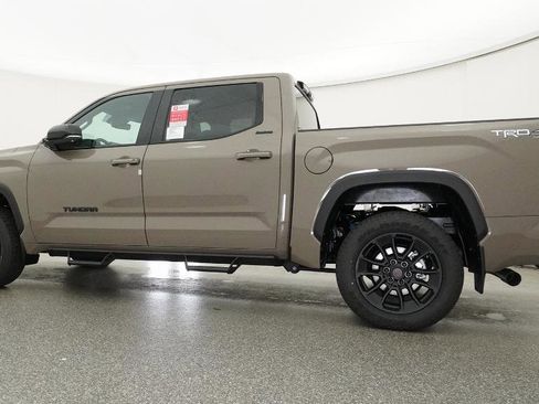 New 2026 Toyota Tundra Limited AWD/4WD image 37