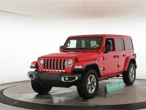 Used 2023 Jeep Wrangler Sahara image 10