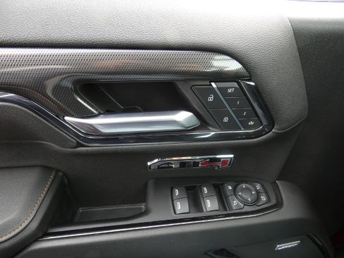 Certified 2024 GMC Sierra 1500 AT4 w/ Technology Package image 20