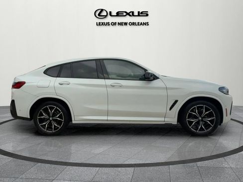 Used 2022 BMW X4 M40i w/ Premium Package image 9