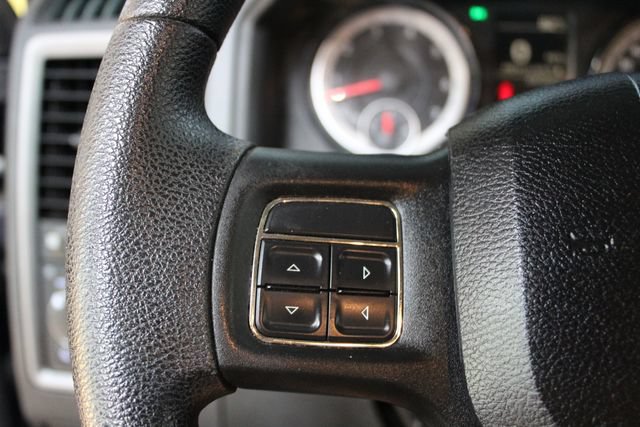Used 2017 RAM 1500 ST w/ SXT Appearance Group AWD/4WD image 15