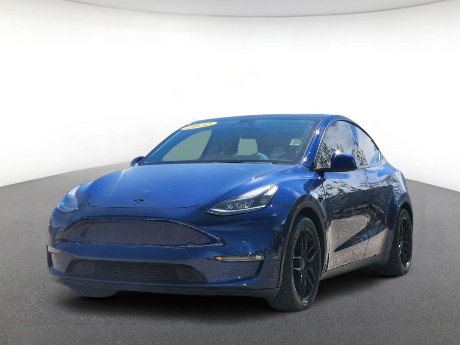 Used 2022 Tesla Model Y Performance AWD/4WD image 2