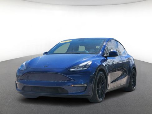 Used 2022 Tesla Model Y Performance AWD/4WD image 2