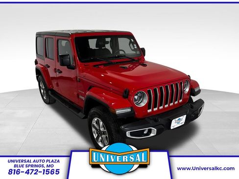Used 2022 Jeep Wrangler Unlimited Sahara w/ Dual Top Group AWD/4WD image 1