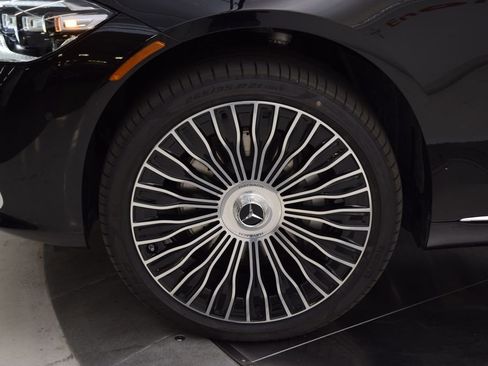 New 2026 Mercedes-Benz Maybach S 580 4MATIC image 12
