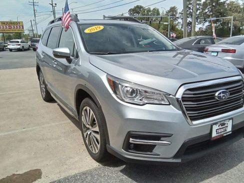 Used 2019 Subaru Ascent Limited image 5