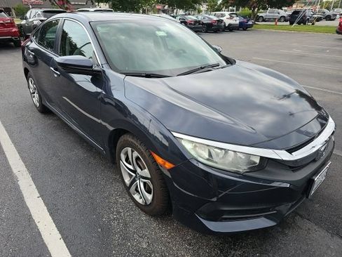 Used 2018 Honda Civic LX image 3