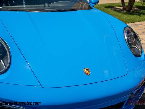 Used 2023 Porsche 911 AWD/4WD image 13
