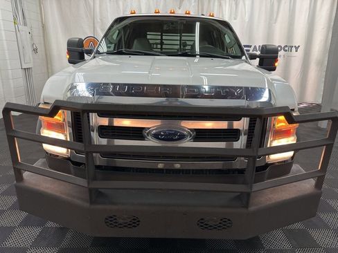 Used 2008 Ford F550 4x4 Crew Cab Super Duty image 4