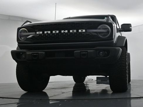 Used 2023 Ford Bronco Wildtrak AWD/4WD image 19
