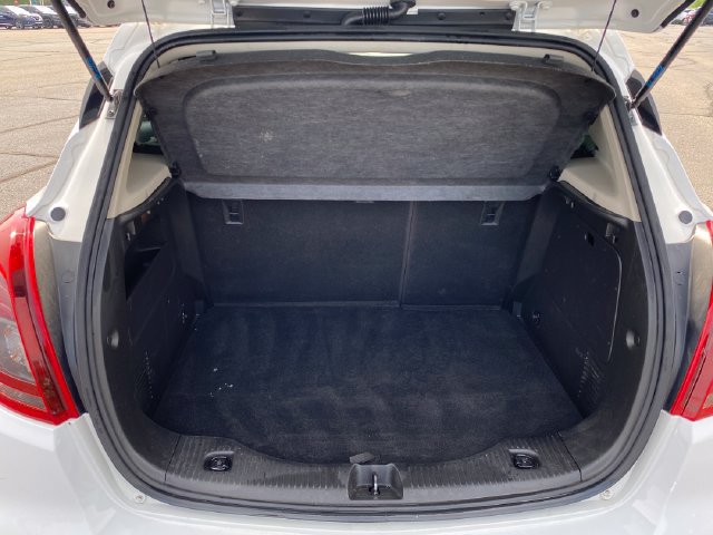 Used 2020 Buick Encore Preferred AWD/4WD image 20