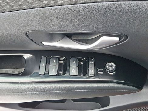 Used 2023 Hyundai Tucson Limited image 10