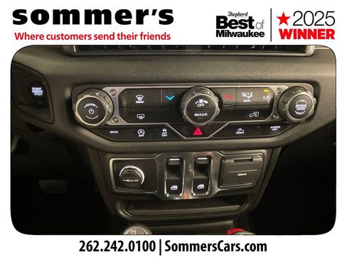 Used 2024 Jeep Wrangler Sport AWD/4WD image 16
