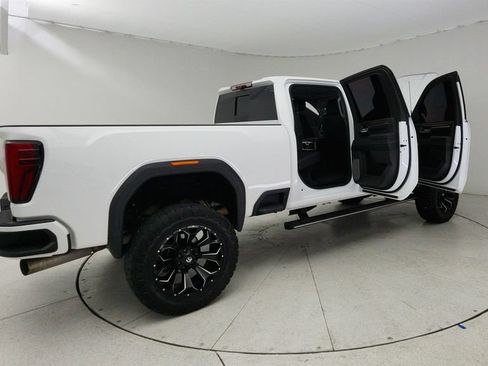 Used 2024 GMC Sierra 2500 Denali w/ Denali Reserve Package AWD/4WD image 24