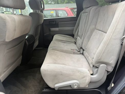 Used 2012 Toyota Sequoia SR5 AWD/4WD image 8