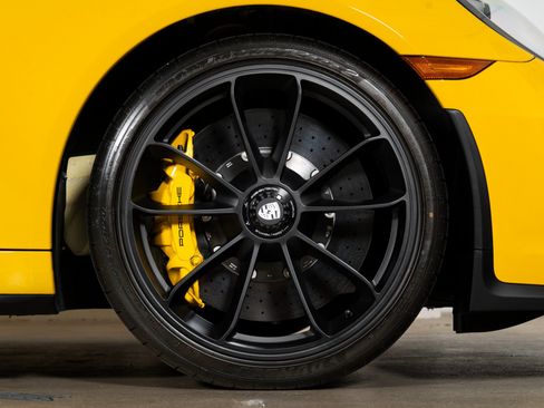 Used 2019 Porsche 911 GT3 RWD image 43