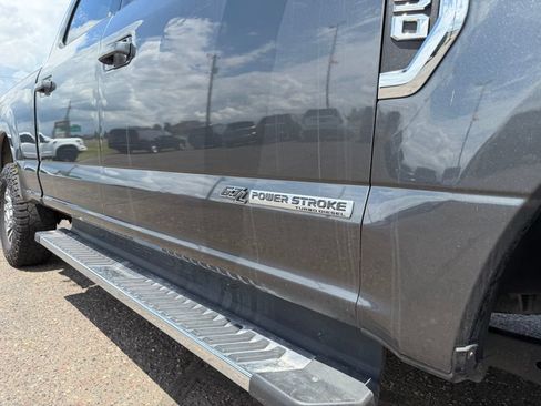 Used 2020 Ford F250 Lariat w/ Lariat Value Package AWD/4WD image 17