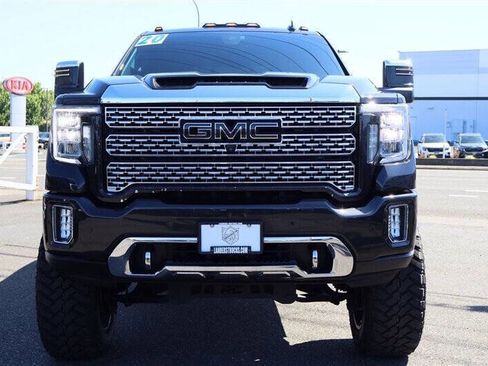 Used 2020 GMC Sierra 2500 Denali w/ Denali Ultimate Package AWD/4WD image 9