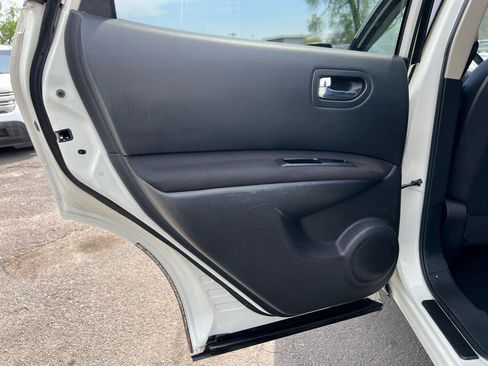 Used 2008 Nissan Rogue SL w/ Premium Pkg AWD/4WD image 20