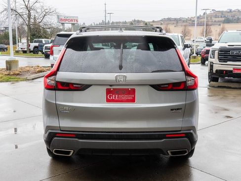 Used 2023 Honda CR-V Sport Touring image 6