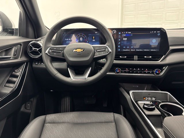 New 2027 Chevrolet Equinox LT w/ Convenience Package II FWD image 23