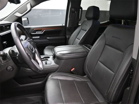 Used 2023 GMC Sierra 1500 Denali w/ Technology Package image 13