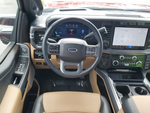 Used 2024 Ford F350 Lariat w/ Lariat Ultimate Package image 18