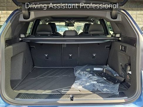 New 2026 BMW X3 M50 w/ Premium Package AWD/4WD image 13