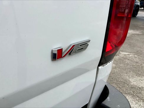 Used 2021 Chevrolet Colorado W/T w/ WT Convenience Package image 10