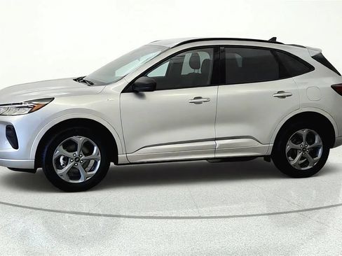 Used 2024 Ford Escape ST-Line w/ Tech Pack #1 AWD/4WD image 3