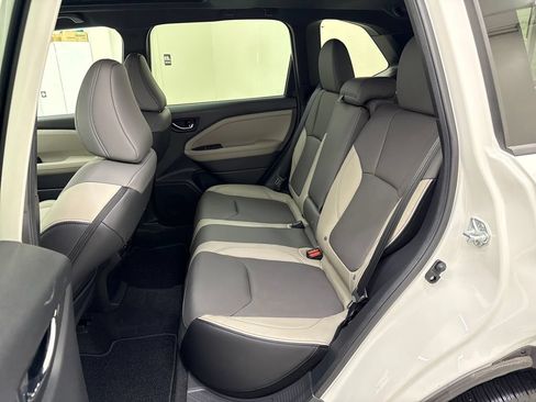 Used 2026 Subaru Forester Limited AWD/4WD image 26