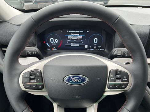New 2026 Ford Explorer Active AWD/4WD image 19
