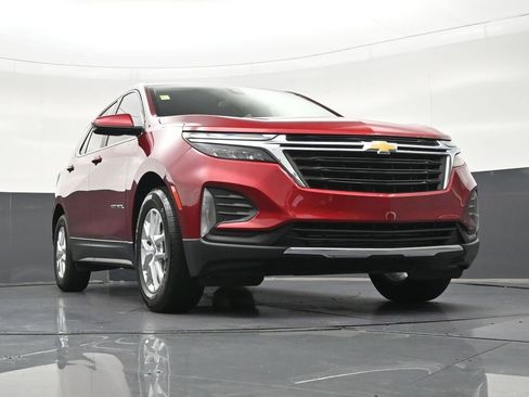 Used 2024 Chevrolet Equinox LT FWD image 31