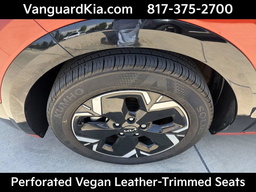 Certified 2023 Kia Niro Wave FWD image 22