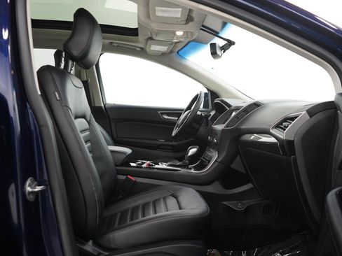 Used 2016 Ford Edge SEL w/ Equipment Group 201A AWD/4WD image 11
