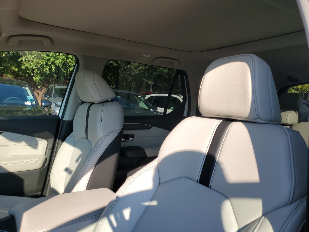 New 2026 Honda Pilot Touring image 14