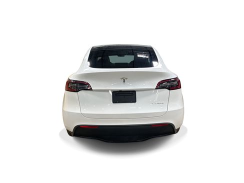 Certified 2023 Tesla Model Y Long Range AWD/4WD image 5