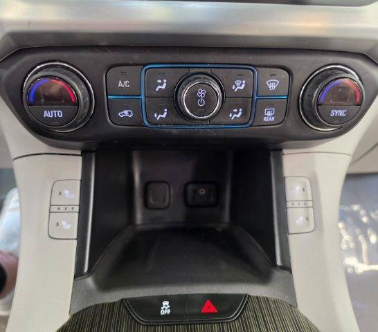 Used 2018 GMC Acadia SLT w/ LPO, Floor Liner Package AWD/4WD image 23